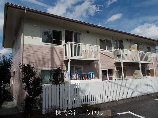 建物外観　東秋留駅 徒歩 12分です。