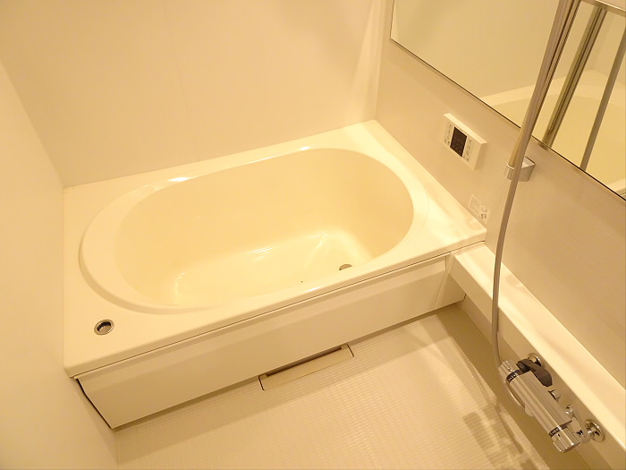 バス・シャワールーム　お風呂で日々の疲れを落としましょう