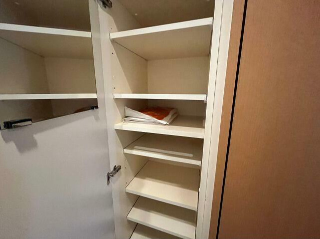 収納　シューズボックス