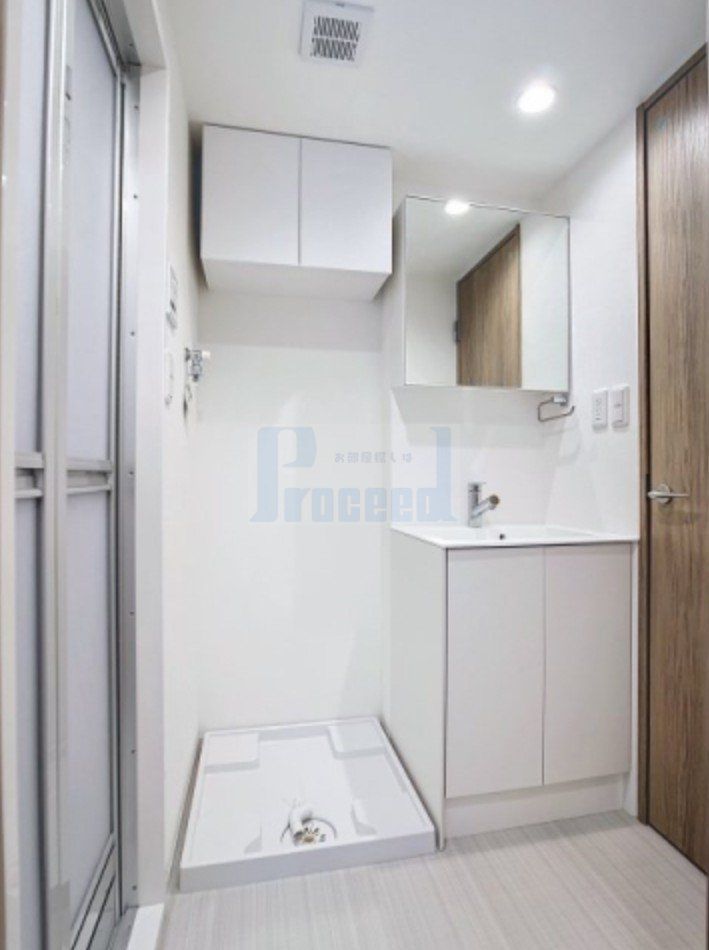 洗面設備　うれしい独立洗面台！