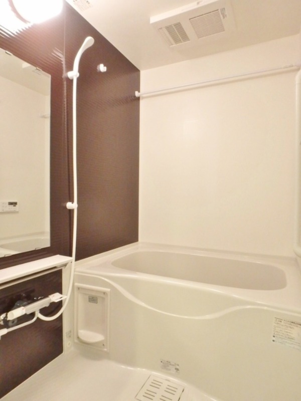 バス・シャワールーム　図面と現状に相違がある場合には現状を優先