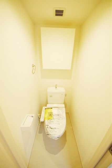 トイレ　ウォシュレット付です♪
