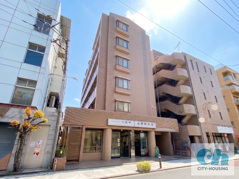 建物外観　RC造のオートロック付きマンション！