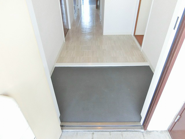 玄関　ちょっと広めの玄関