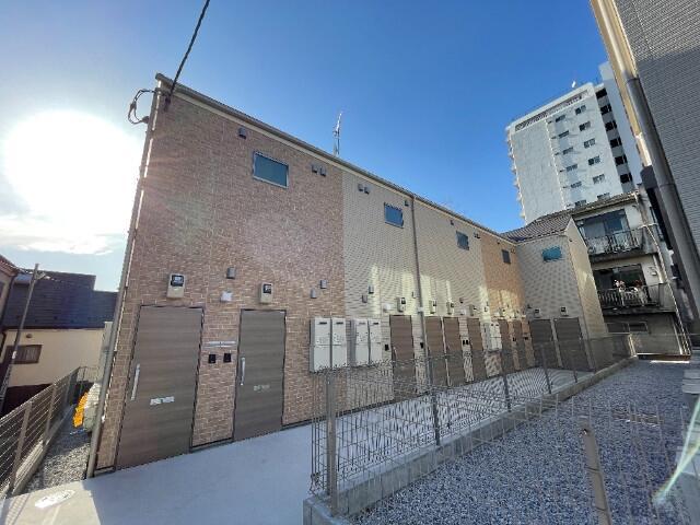 建物外観　?
