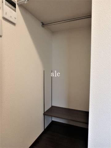 収納　同シリーズ使用