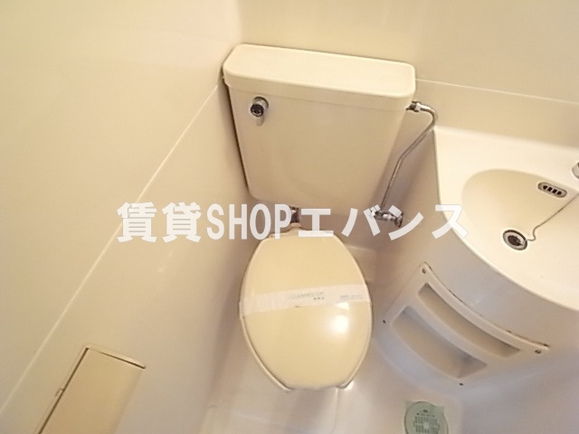 トイレ　トイレもきれいです