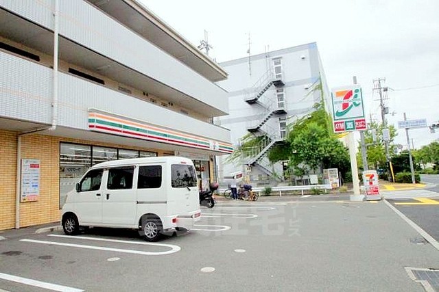 コンビニ　セブンイレブン　吹田川岸町店（コンビニ）まで1503m