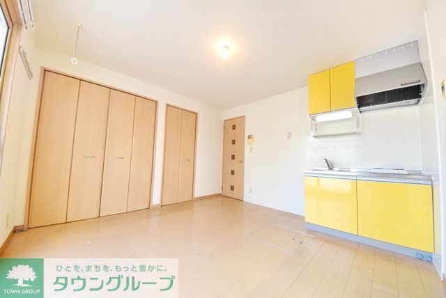 居室・リビング　現地待ち合わせ歓迎♪お問合せはタウンハウジングまで！