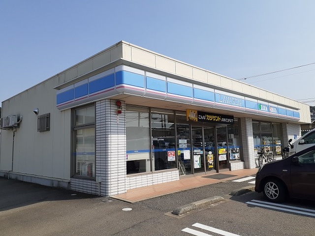 コンビニ　ローソン（コンビニ）まで450m