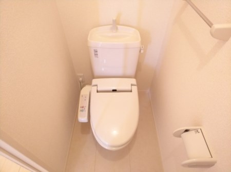 トイレ　同タイプ別部屋です。