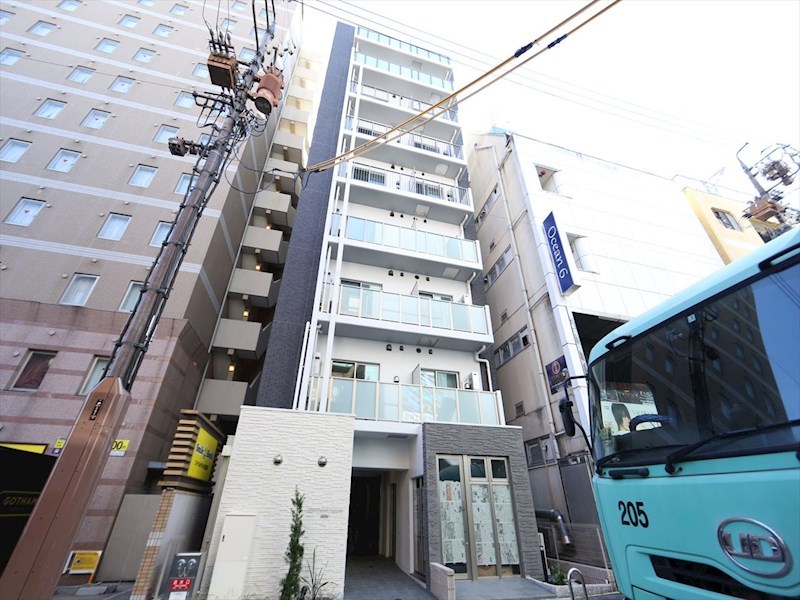 建物外観　外観　オートロック　宅配ＢＯＸ　防犯カメラ