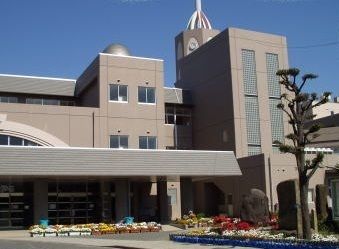小学校　阿知須小学校（小学校）まで750m
