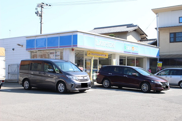 コンビニ　ローソン大分駄原店（コンビニ）まで300m