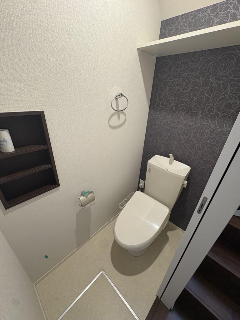 クレセントヒルズ鵠沼Iのトイレ写真