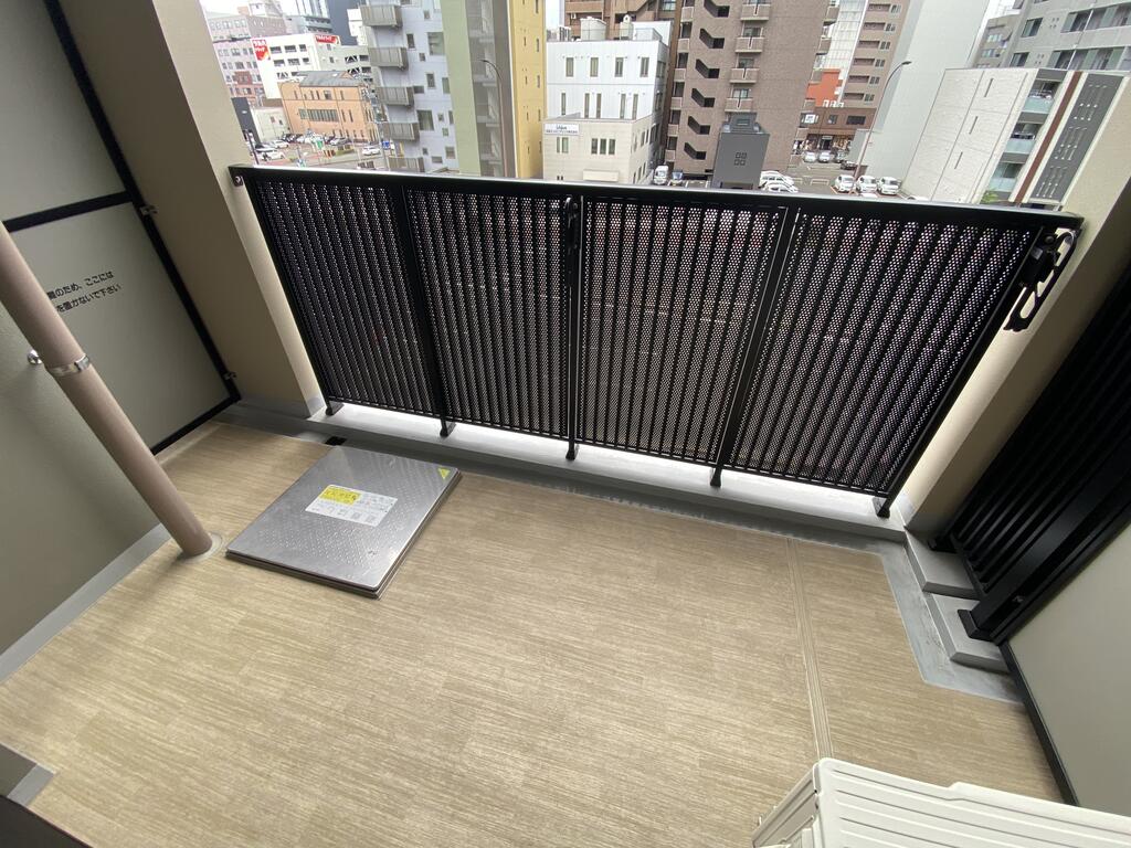 バルコニー