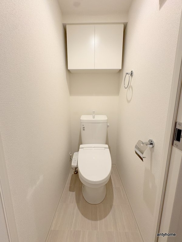 コンフォリア・リヴ靭公園のトイレ写真