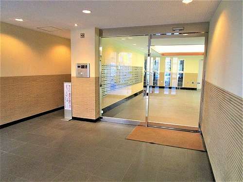 フィットエル仙台一番町の玄関写真