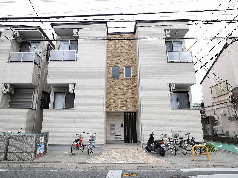地下鉄七隈線 次郎丸駅 徒歩10分 築10年