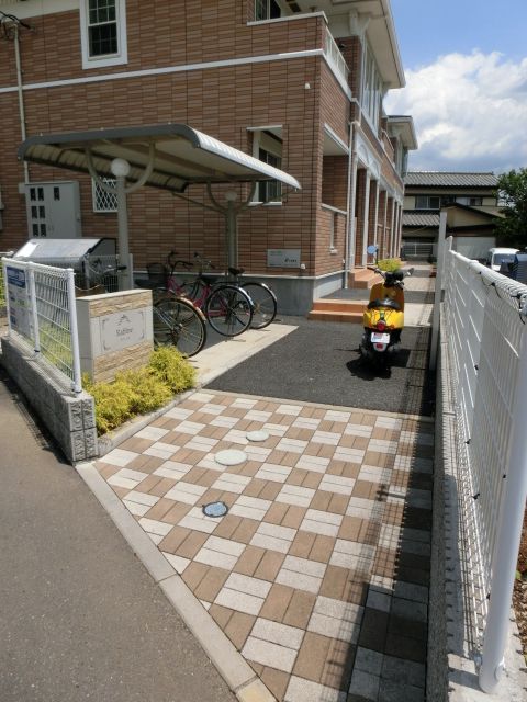 エントランス　エントランス