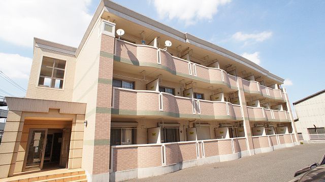 埼玉高速鉄道 川口元郷駅 徒歩8分 築20年