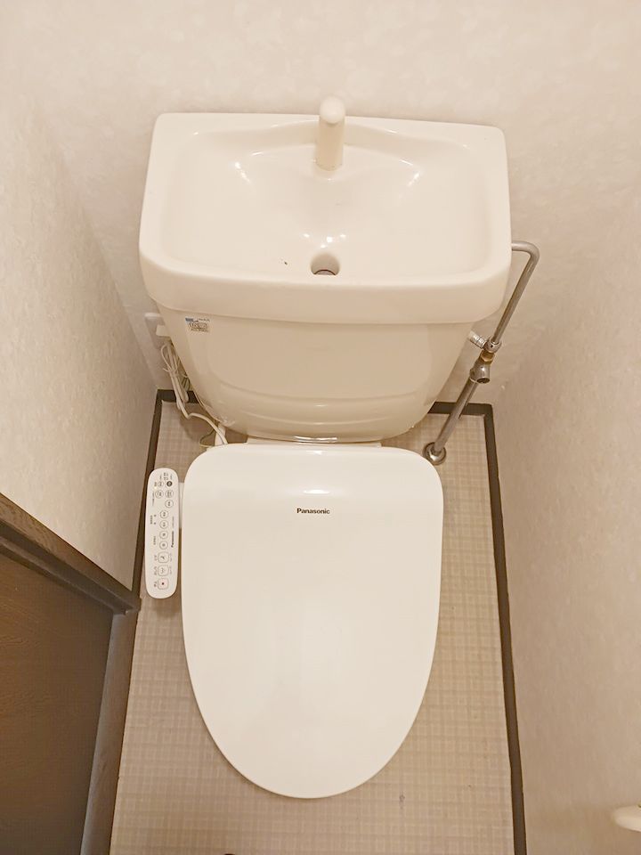ファミーユIIのトイレ写真