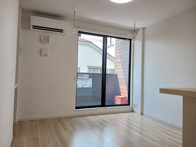 ＪＲ身延線 甲斐住吉駅 徒歩12分 3階建 築1年の居間写真