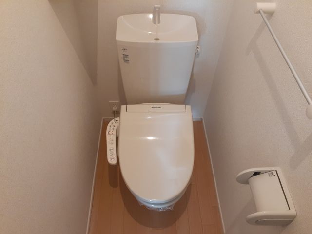 Revive89 Eastのトイレ写真