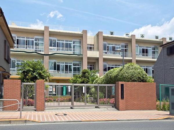 小学校　八王子市立 第七小学校（小学校）まで379m