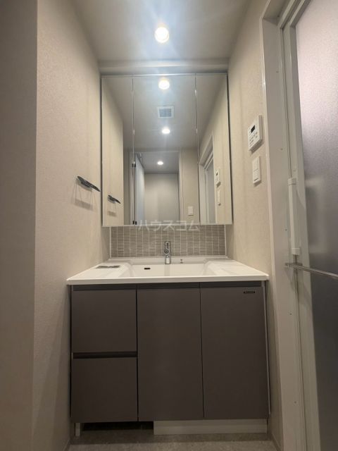 シーズンフラッツ心斎橋EASTの内装写真