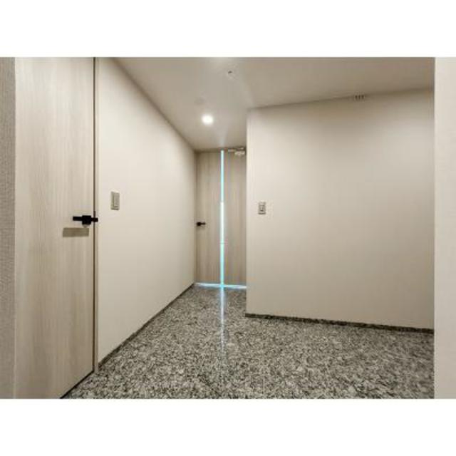 ロイヤルパークス品川の玄関写真