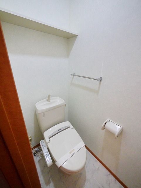 ベルジェIのトイレ写真