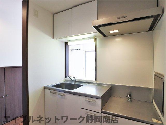 キッチン　キッチンでお料理をお楽しみください