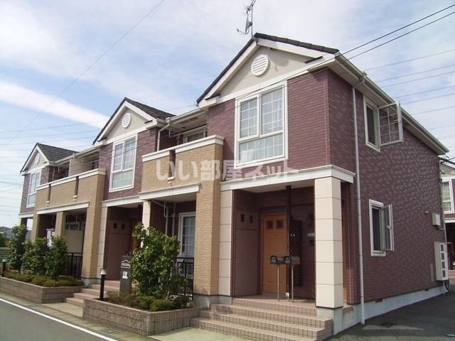 静岡県三島市徳倉（アパート）の賃貸物件の外観