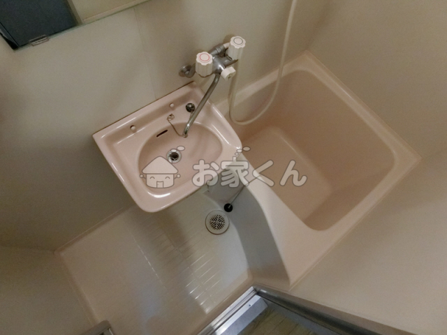 バス・シャワールーム　バスルーム