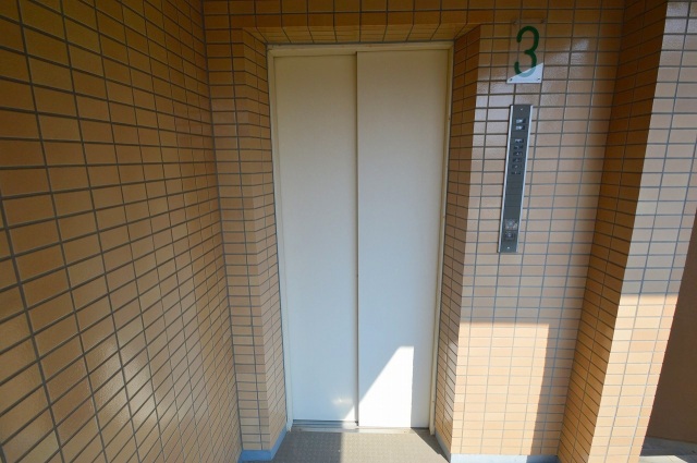ショッピングセンター　ビエラ海田市（ショッピングセンター）まで599m