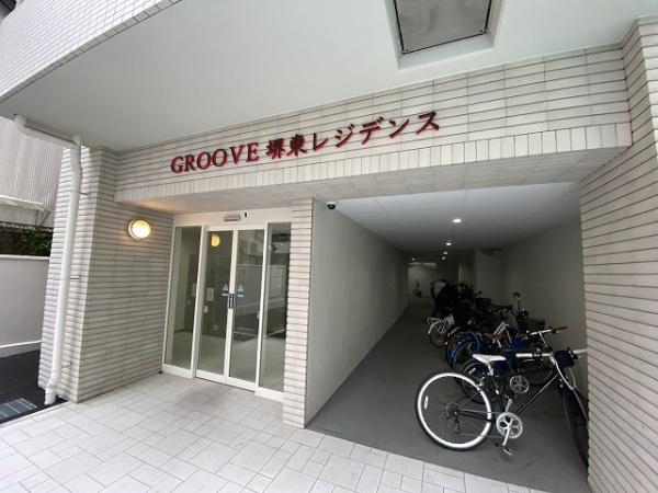 【ＧＲＯＯＶＥ堺東レジデンスのエントランス】