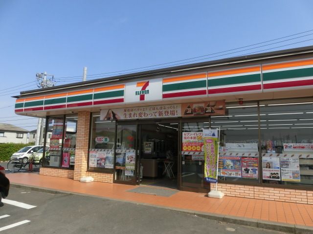 【リブリ新検見川のコンビニ】