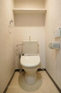 トイレ　シャワー付トイレ