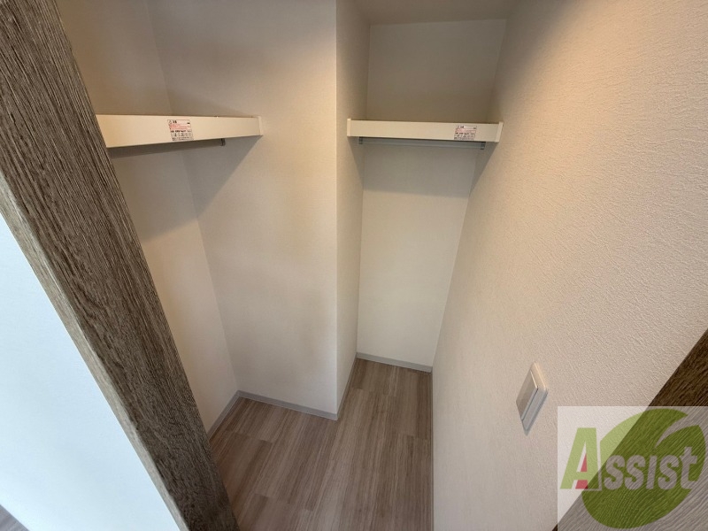 収納　収納もバッチリあるのでお部屋が片付きますよ！