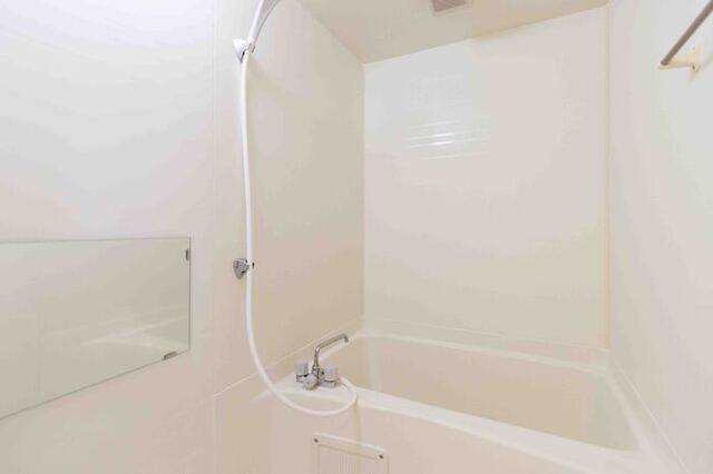 バス・シャワールーム　２０２・バス