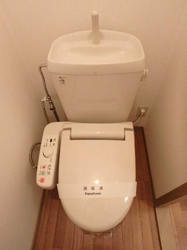 トイレ　図面と現状に相違がある場合には現状を優先