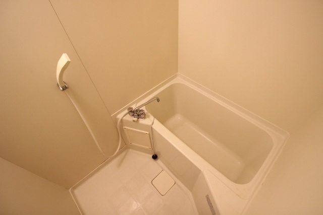 バス・シャワールーム　同物件別号室