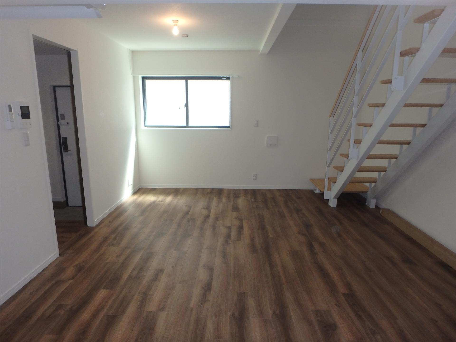 居室・リビング　同タイプ・別部屋の画像です。