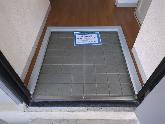 玄関