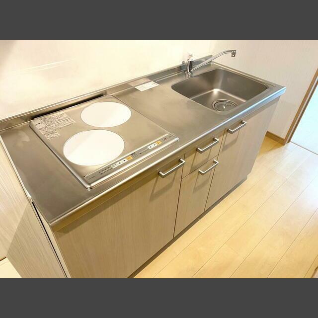 エムズ・ルキオラ_内装_1