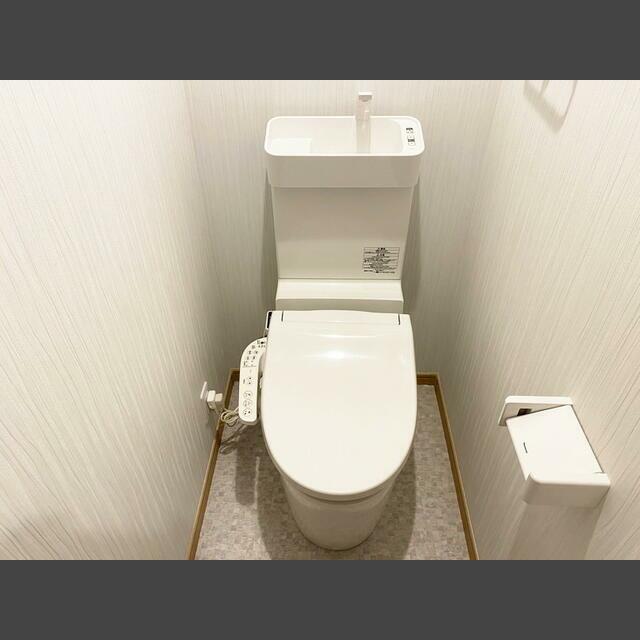 エムズ・ルキオラ_内装_3