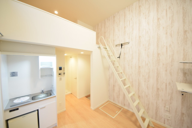 居室・リビング　～憧れのロフト付きですっ～