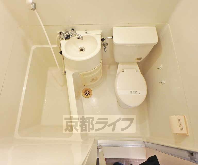 バス・シャワールーム　バスルームの写真です