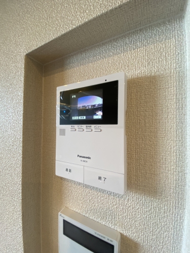 その他設備　自動録画機能付きモニターホン♪外出中の来訪者も確認できます♪
